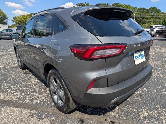 new 2025 Ford Escape car, priced at $26,999