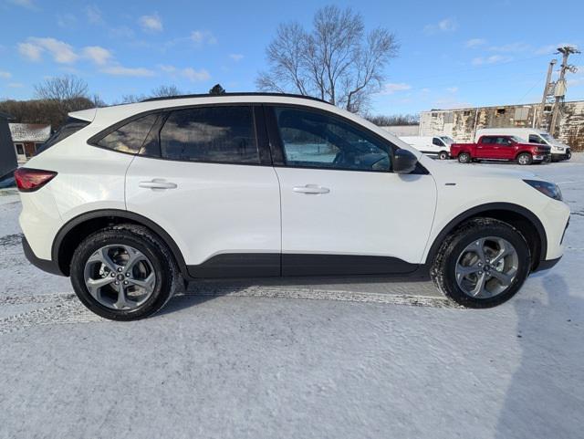 new 2025 Ford Escape car, priced at $30,990