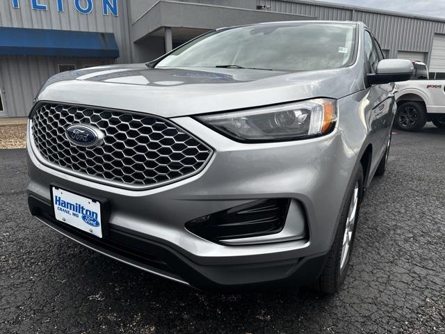 new 2024 Ford Edge car, priced at $33,996