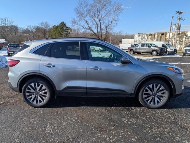 used 2022 Ford Escape car, priced at $26,999