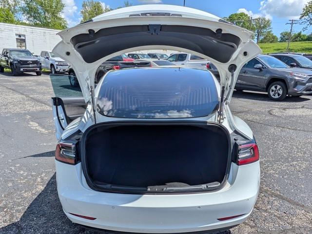 new 2018 Tesla Model 3 car