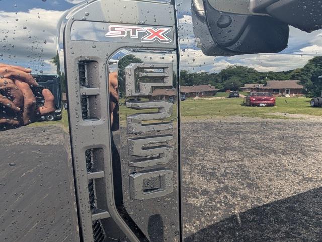 new 2025 Ford F-250 car, priced at $71,440