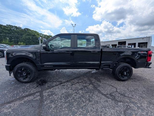 new 2025 Ford F-250 car, priced at $71,440