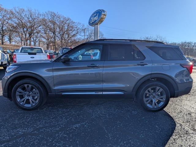 new 2025 Ford Explorer car, priced at $46,900