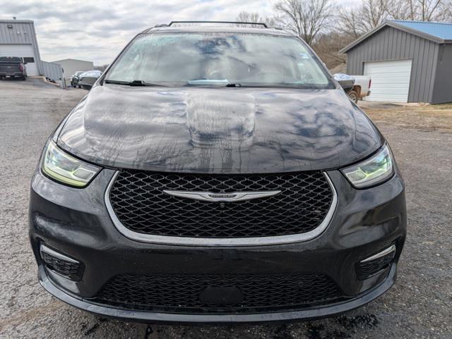 used 2022 Chrysler Pacifica car, priced at $26,999