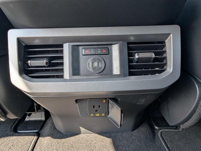 new 2025 Ford F-250 car, priced at $88,325