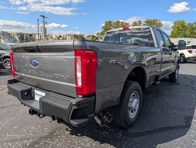 new 2024 Ford F-350 car, priced at $55,900