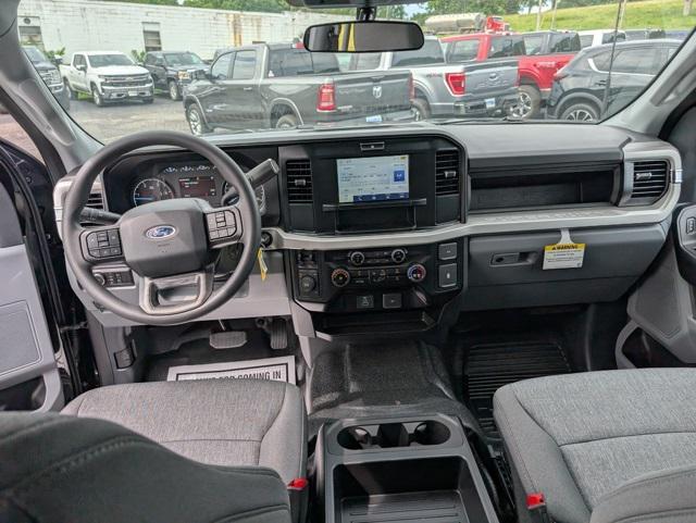 new 2025 Ford F-450 car, priced at $77,030
