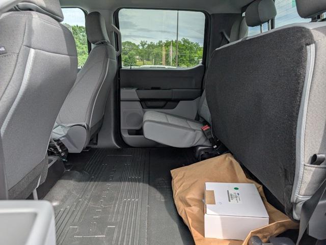 new 2025 Ford F-450 car, priced at $77,030