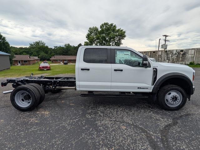 new 2025 Ford F-450 car, priced at $76,530