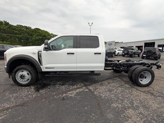 new 2025 Ford F-450 car, priced at $76,530