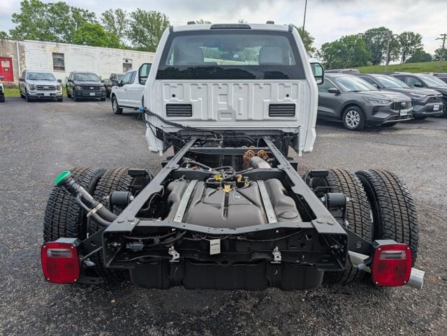new 2025 Ford F-350 car, priced at $68,305