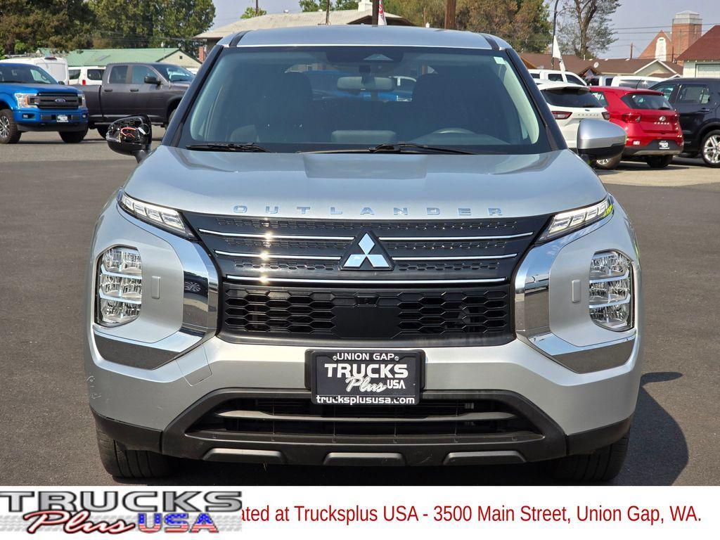 used 2022 Mitsubishi Outlander car, priced at $21,990