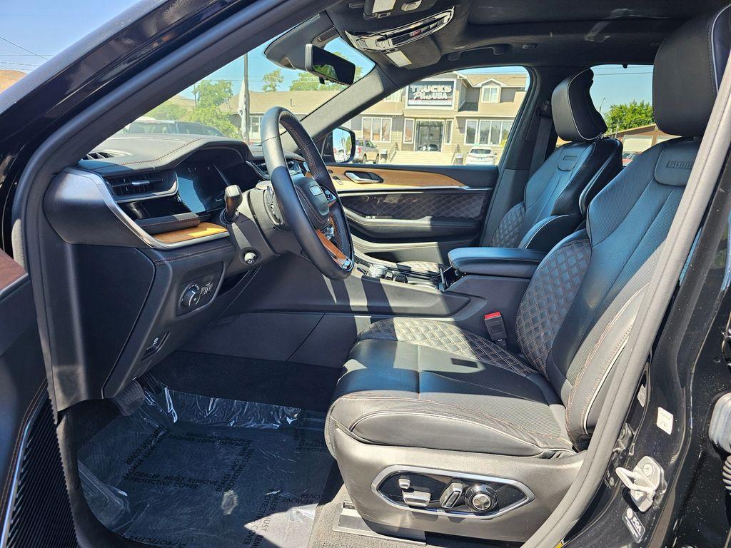 used 2022 Jeep Grand Cherokee car, priced at $44,921