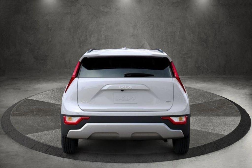 new 2024 Kia Niro Plug-In Hybrid car, priced at $36,341