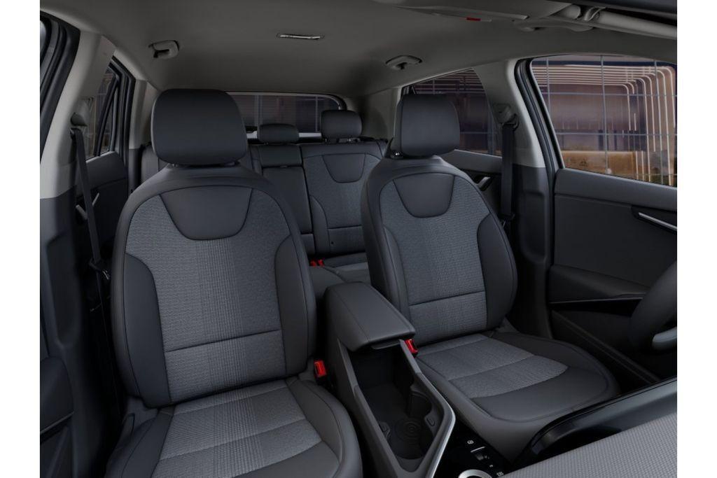 new 2024 Kia Niro Plug-In Hybrid car, priced at $36,341