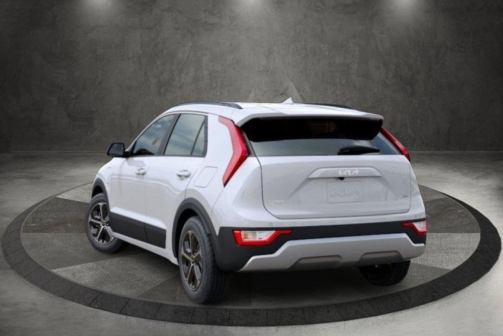 new 2024 Kia Niro Plug-In Hybrid car, priced at $36,341