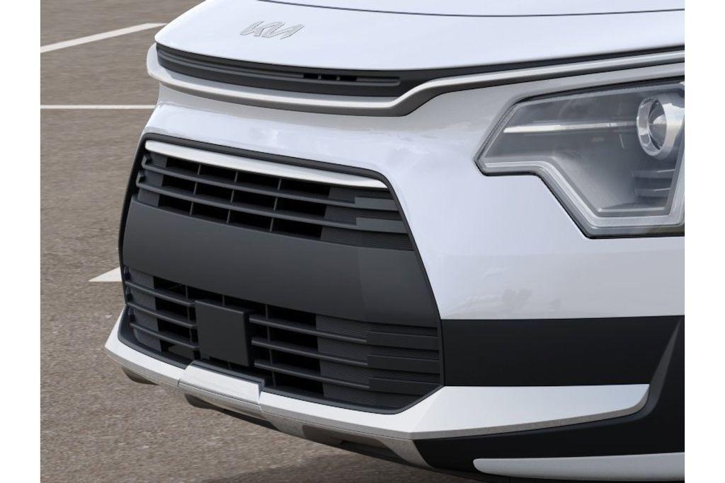 new 2024 Kia Niro Plug-In Hybrid car, priced at $36,341