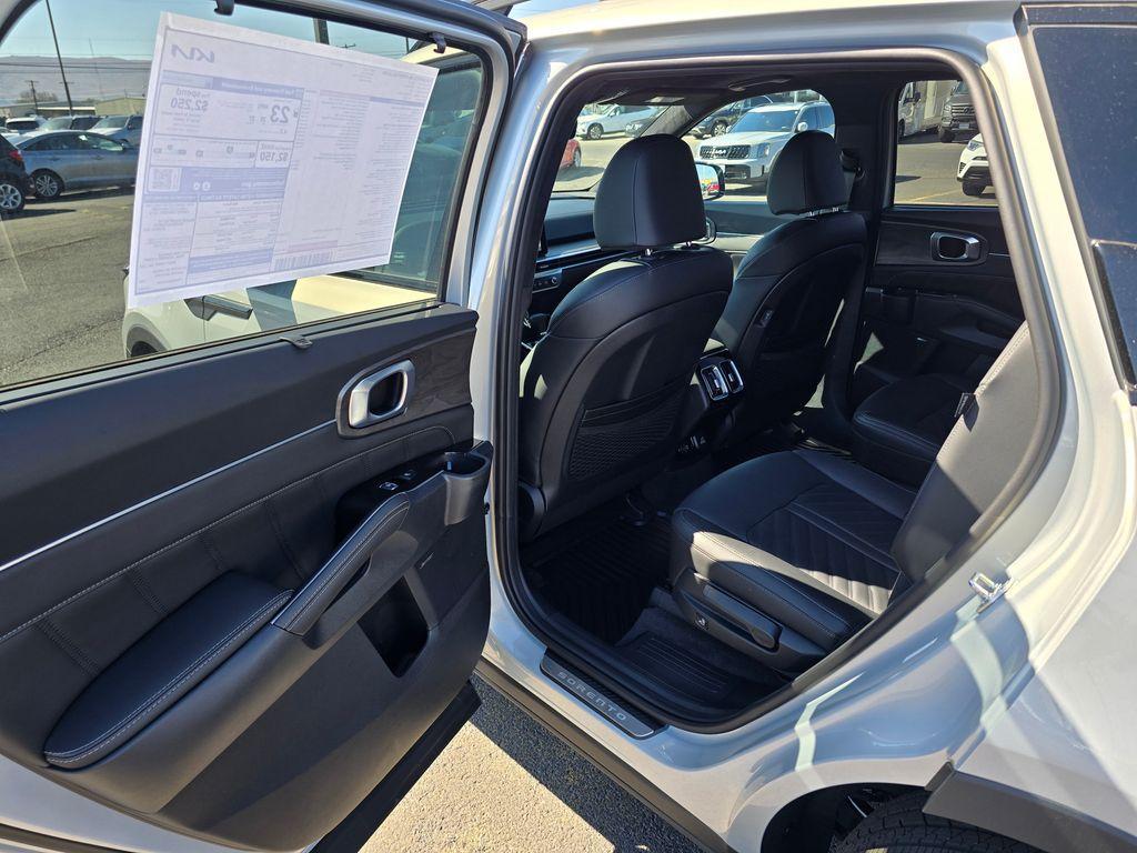 new 2026 Kia Sorento car, priced at $47,125