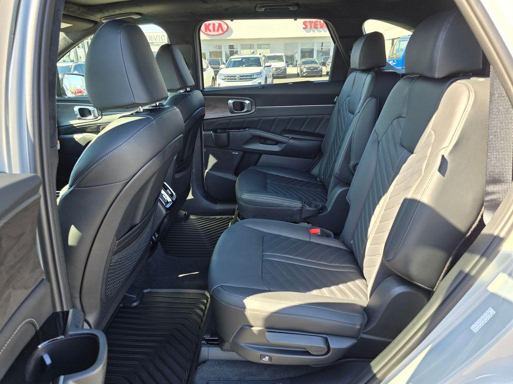 new 2026 Kia Sorento car, priced at $47,125