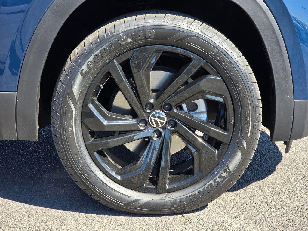 used 2023 Volkswagen Atlas car, priced at $27,369