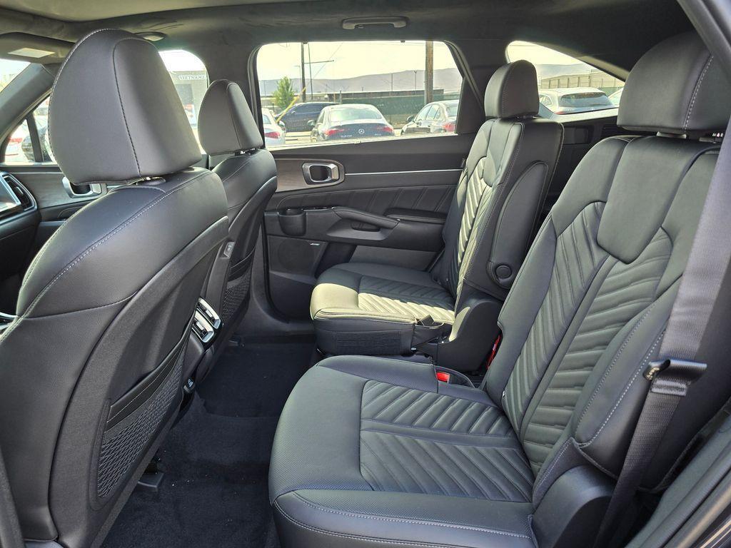 new 2026 Kia Sorento car, priced at $46,035