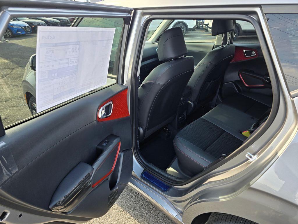new 2025 Kia Soul car, priced at $24,168