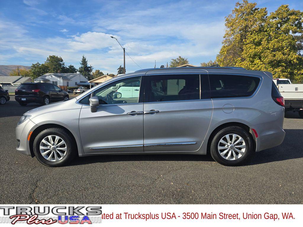used 2019 Chrysler Pacifica car, priced at $9,999