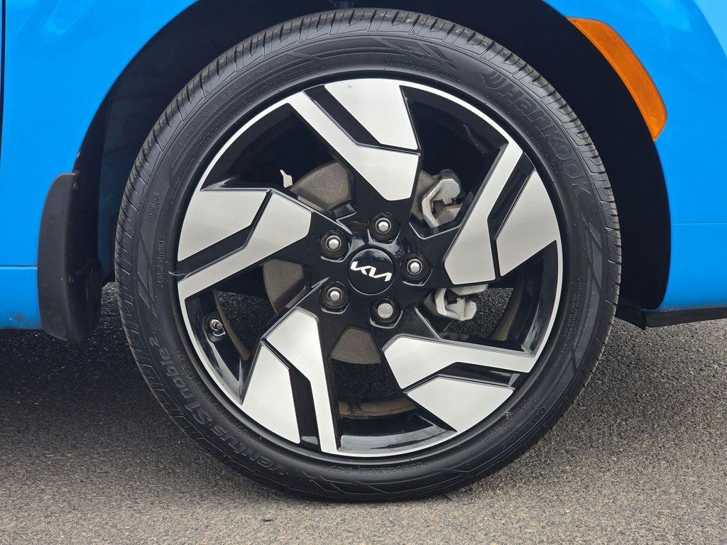 used 2023 Kia Soul car, priced at $20,665