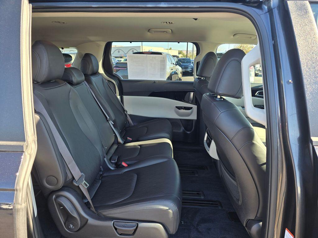 used 2022 Kia Carnival car, priced at $31,308