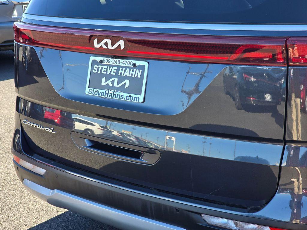 used 2022 Kia Carnival car, priced at $31,308