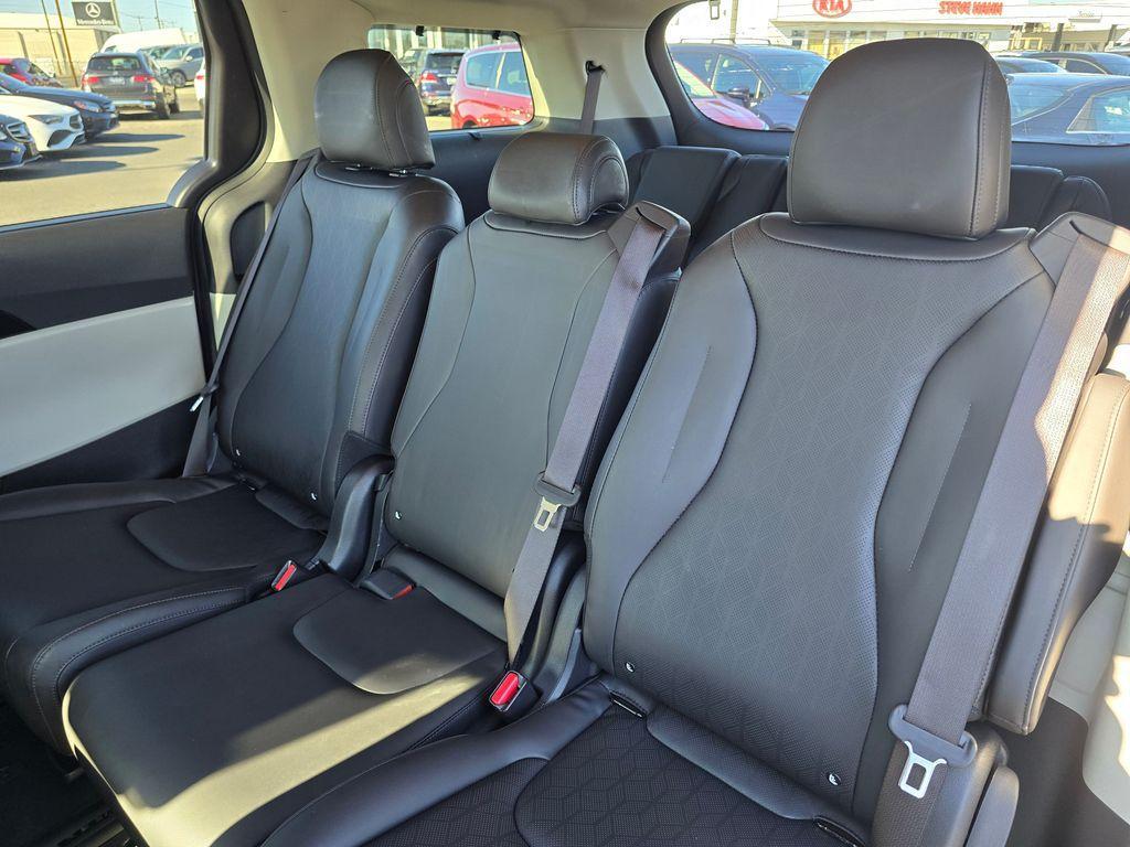 used 2022 Kia Carnival car, priced at $31,308