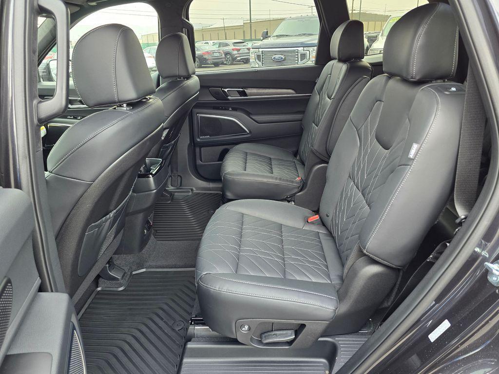 new 2025 Kia Telluride car, priced at $58,425