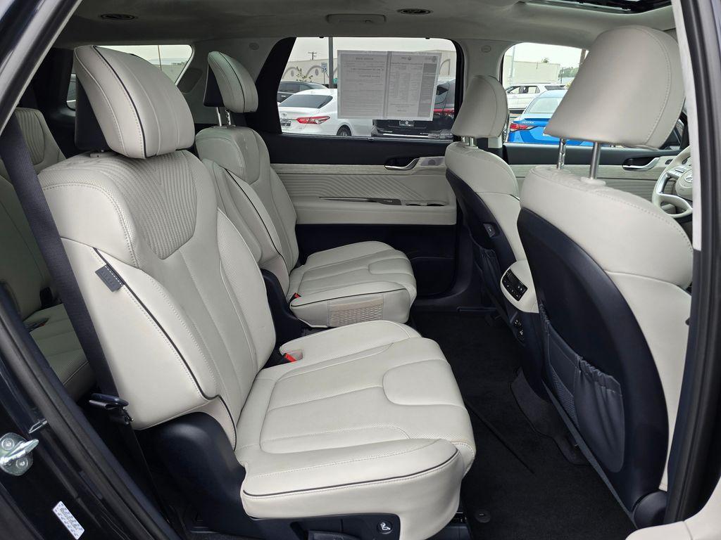 used 2023 Hyundai Palisade car, priced at $41,885