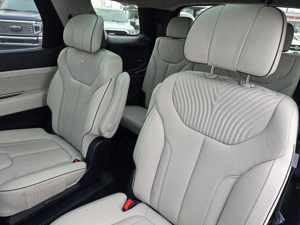 used 2023 Hyundai Palisade car, priced at $41,885