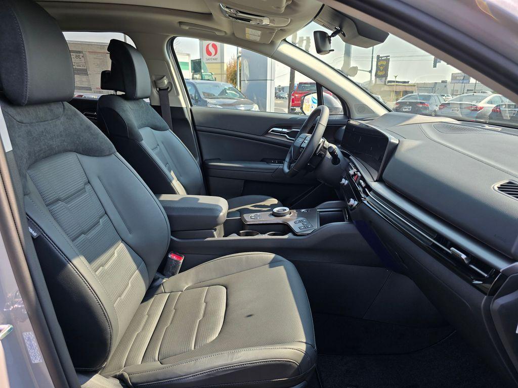 new 2026 Kia Sportage Hybrid car, priced at $40,186