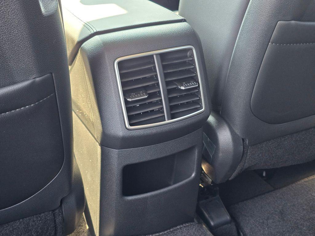 new 2026 Kia Sportage Hybrid car, priced at $40,186