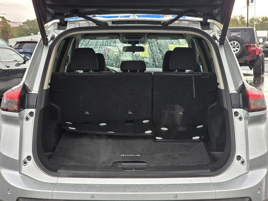 used 2024 Nissan Rogue car, priced at $24,596