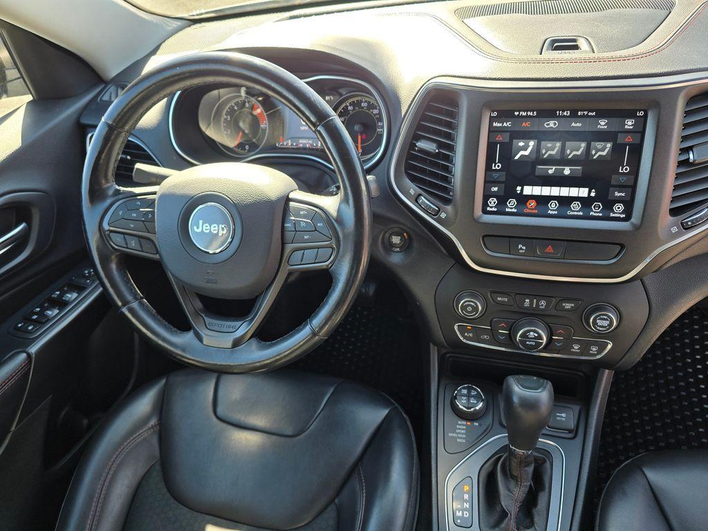 used 2019 Jeep Cherokee car, priced at $19,787