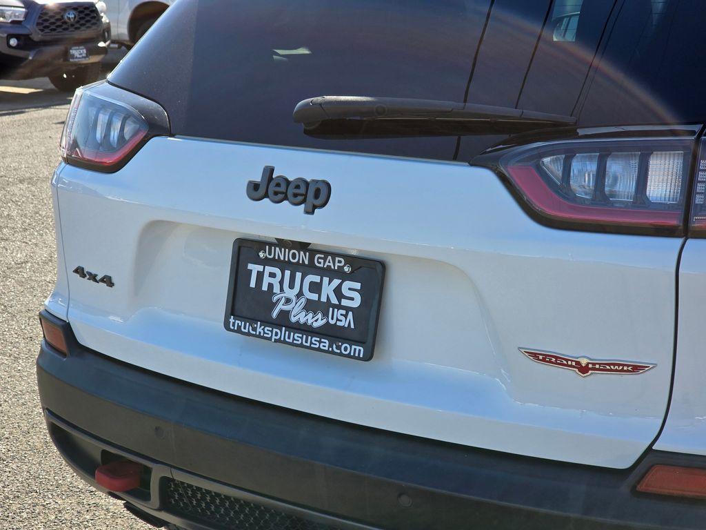 used 2019 Jeep Cherokee car, priced at $19,787