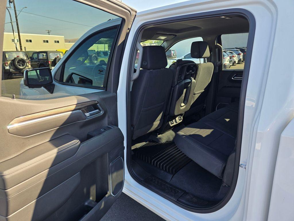 used 2022 Chevrolet Silverado 1500 car, priced at $32,588