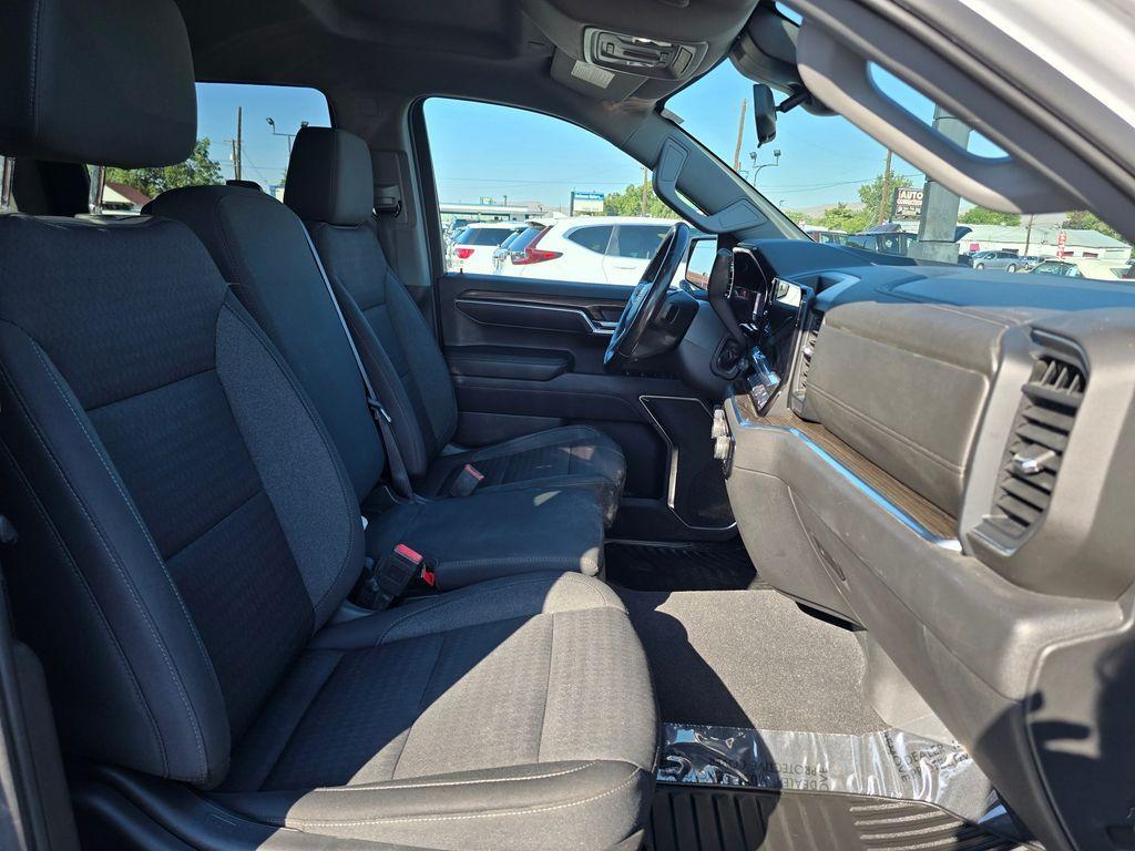 used 2022 Chevrolet Silverado 1500 car, priced at $32,588