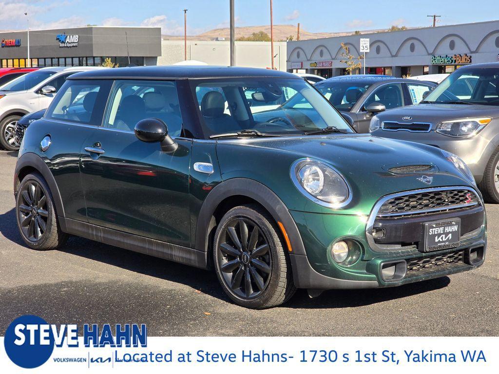 used 2019 MINI Hardtop car, priced at $17,999