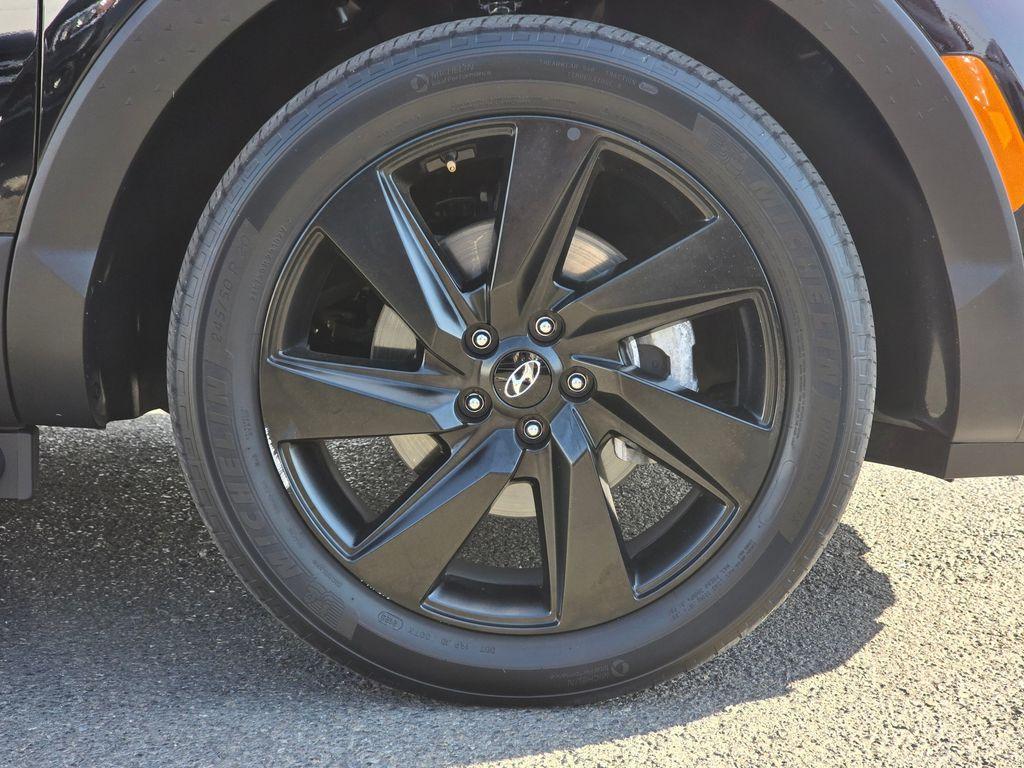 used 2024 Hyundai SANTA CRUZ car, priced at $30,332