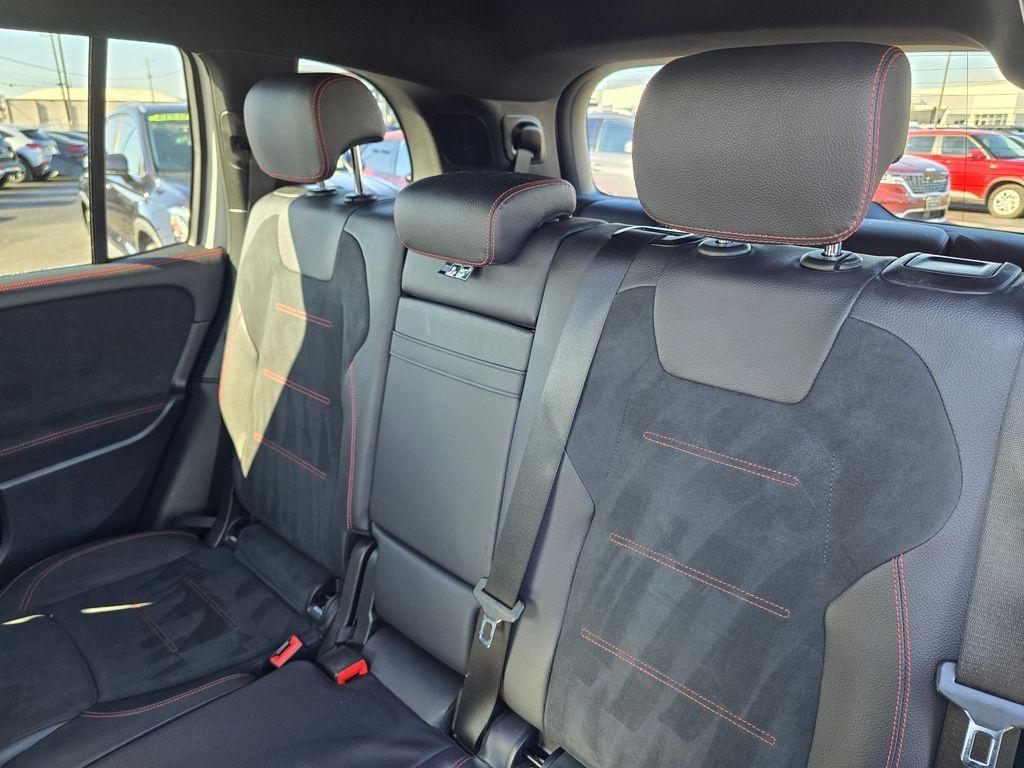 used 2020 Mercedes-Benz GLB 250 car, priced at $24,163