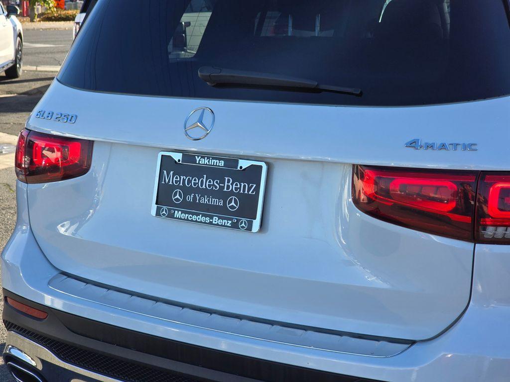 used 2020 Mercedes-Benz GLB 250 car, priced at $24,163