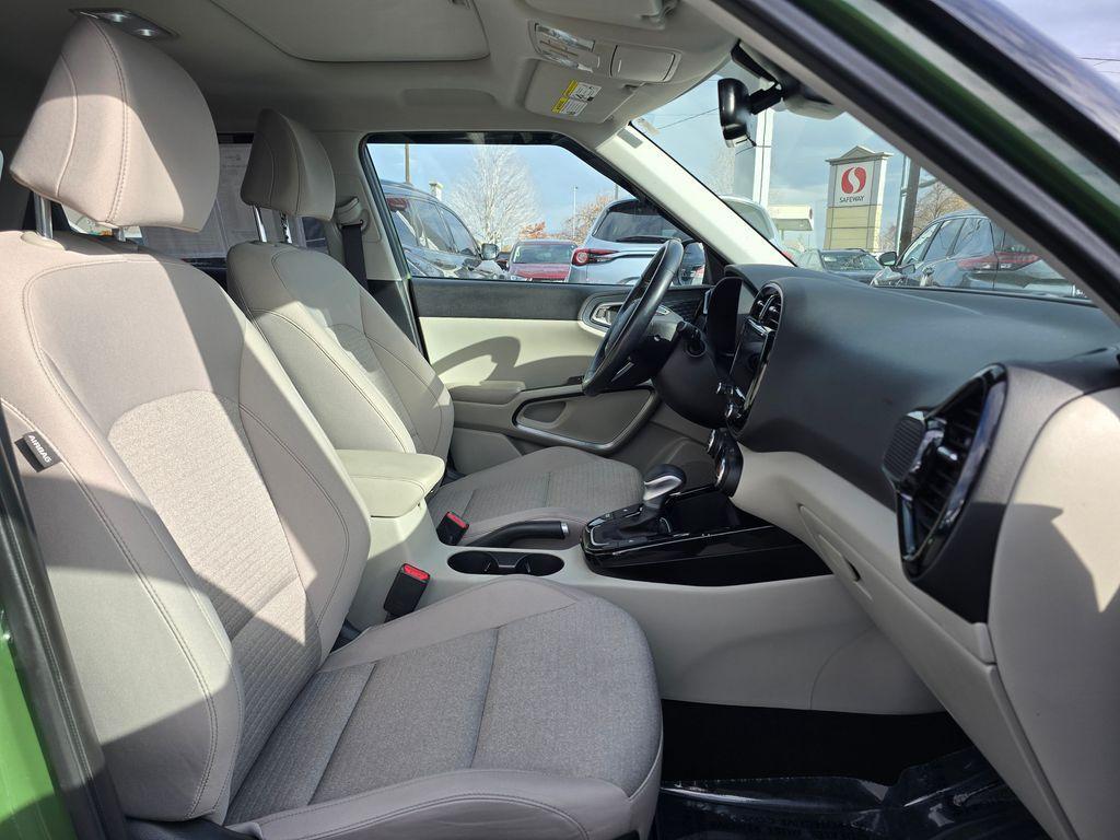 used 2022 Kia Soul car, priced at $20,722