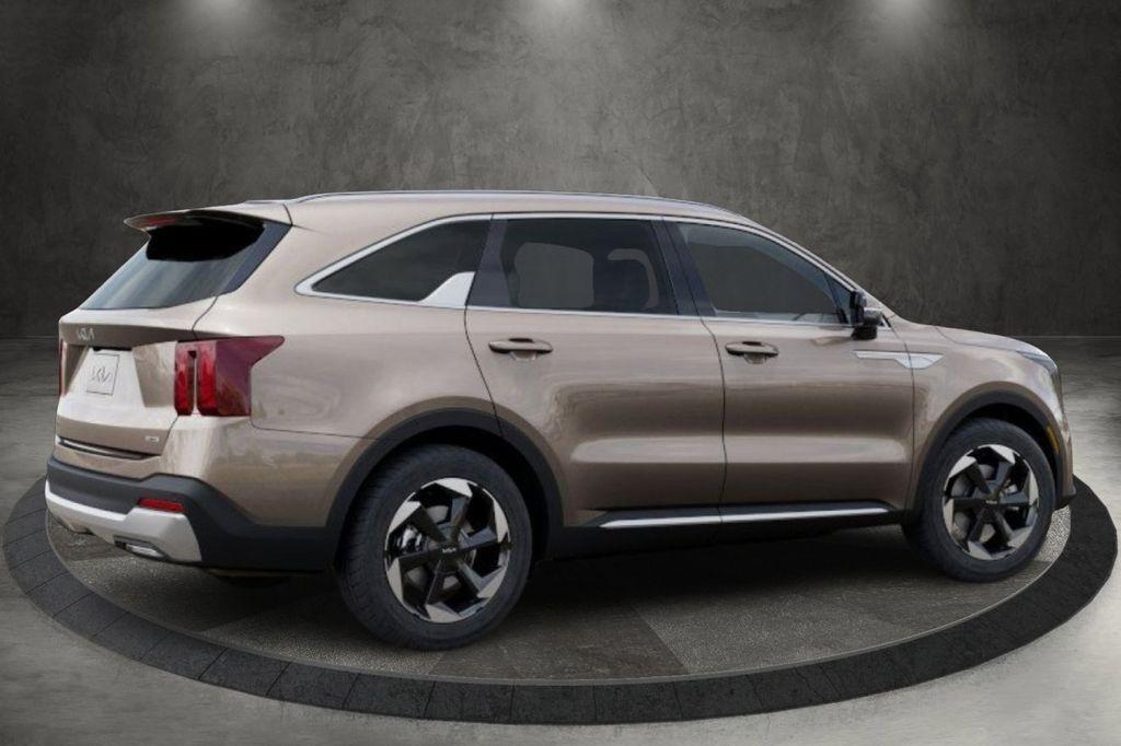 new 2025 Kia Sorento Hybrid car, priced at $39,705