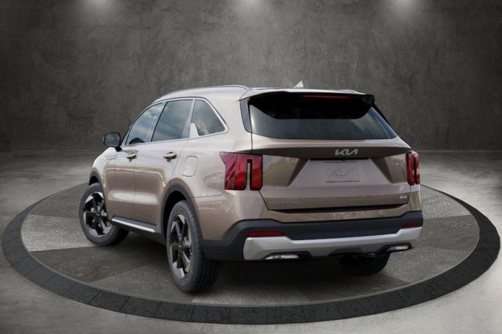 new 2025 Kia Sorento Hybrid car, priced at $39,705