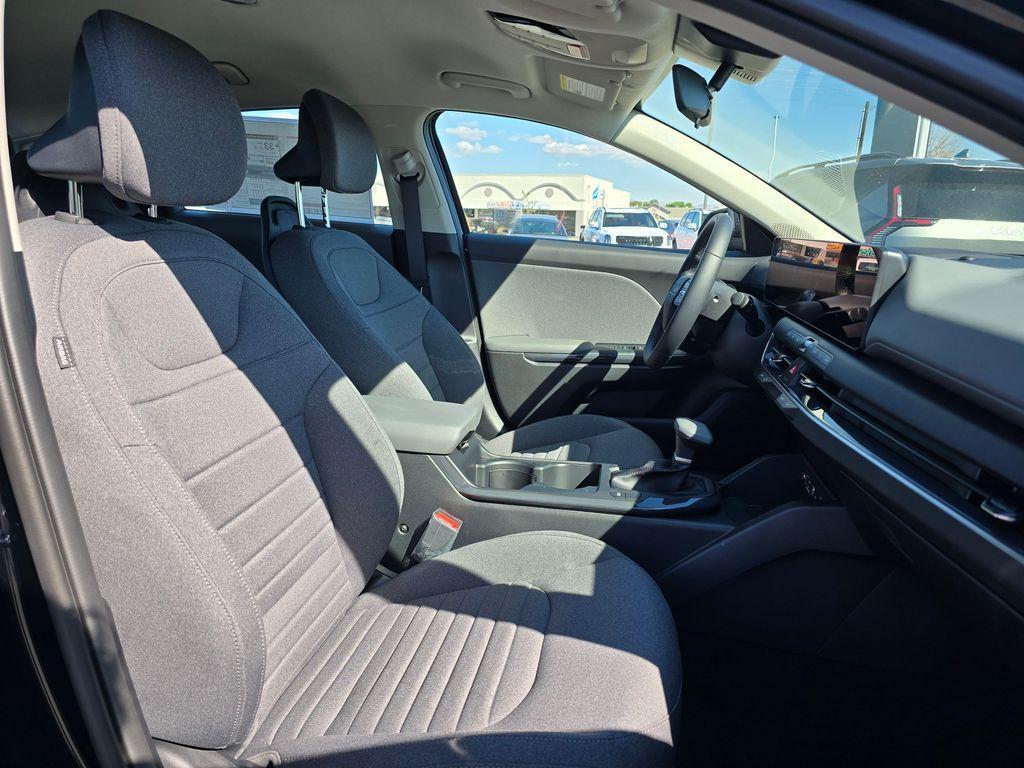 new 2025 Kia K4 car, priced at $23,449